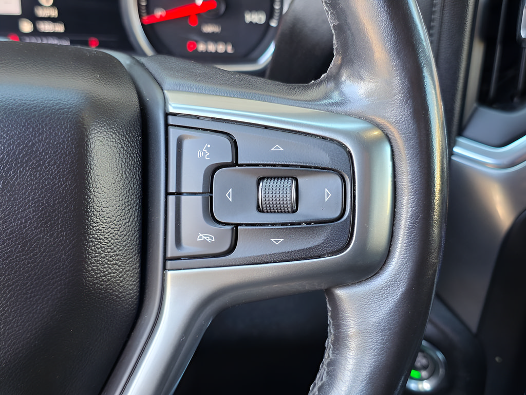 Used 2020 Chevrolet Silverado 1500 LTZ w/ LTZ Plus Package AWD/4WD image 28