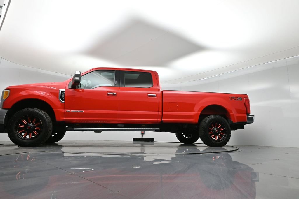 Used 2017 Ford F350 Lariat w/ Lariat Ultimate Package image 8