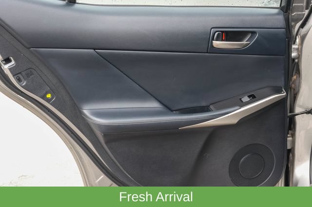 Used 2018 Lexus IS 300 AWD w/ Comfort Package image 14