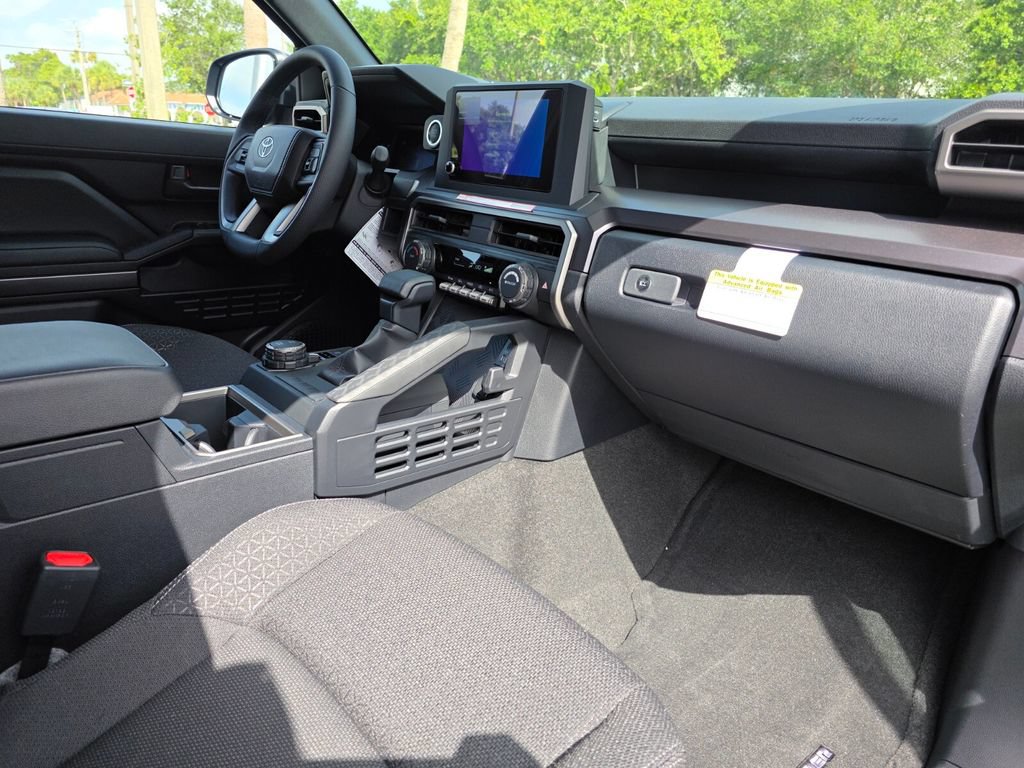New 2026 Toyota 4Runner SR5 AWD/4WD image 13