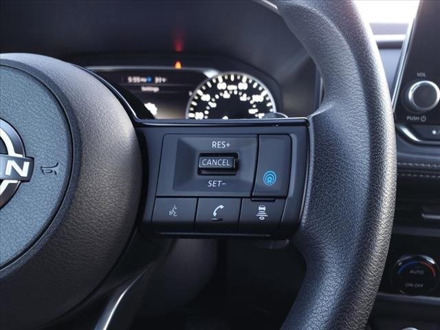 Used 2023 Nissan Rogue SV image 26