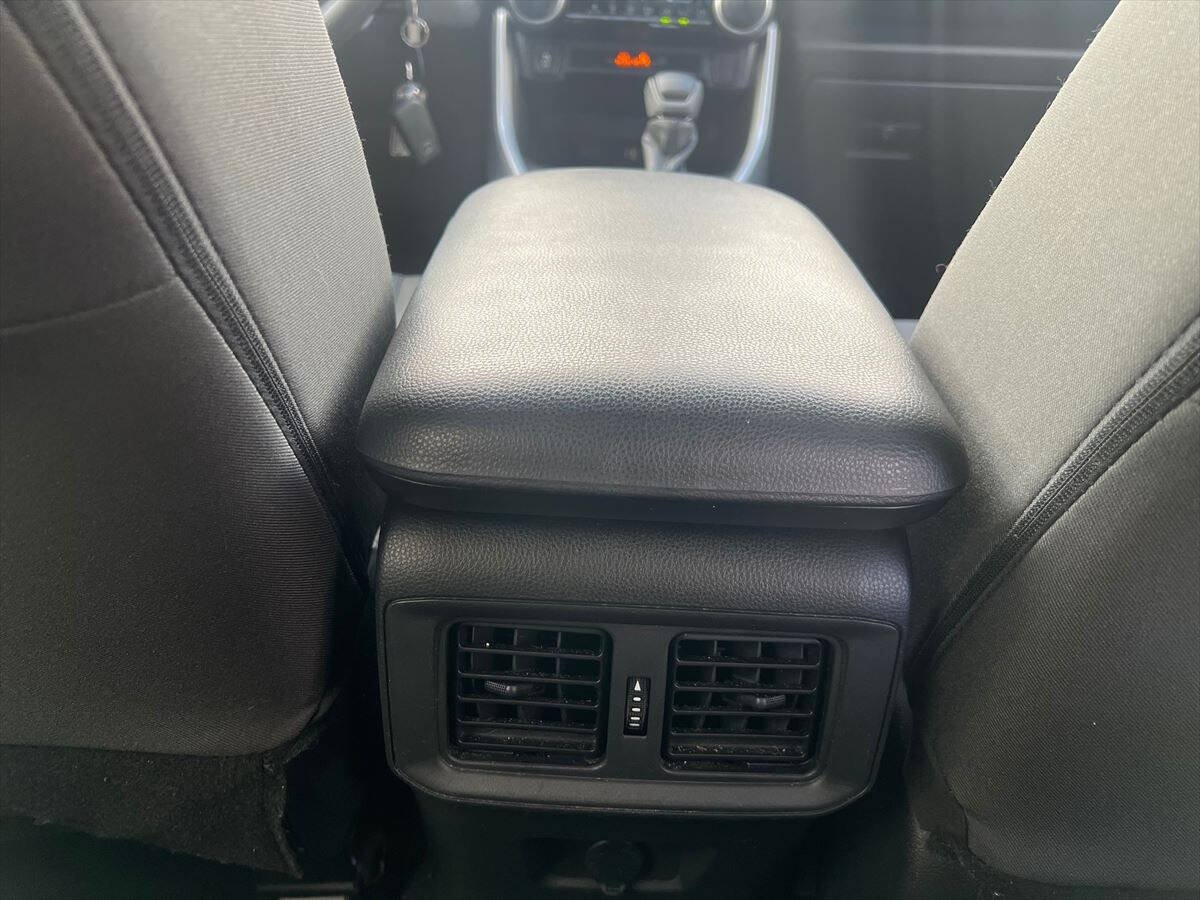 Used 2023 Toyota RAV4 LE FWD image 14