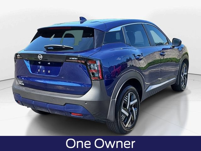Used 2025 Nissan Kicks SV FWD image 4