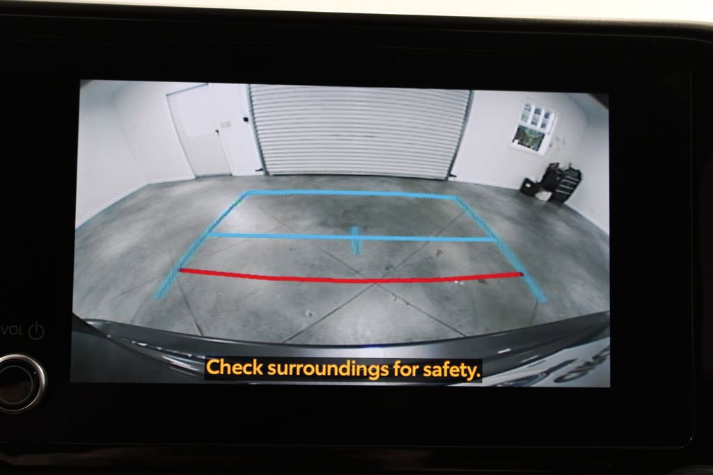 Used 2023 Toyota Highlander L image 44