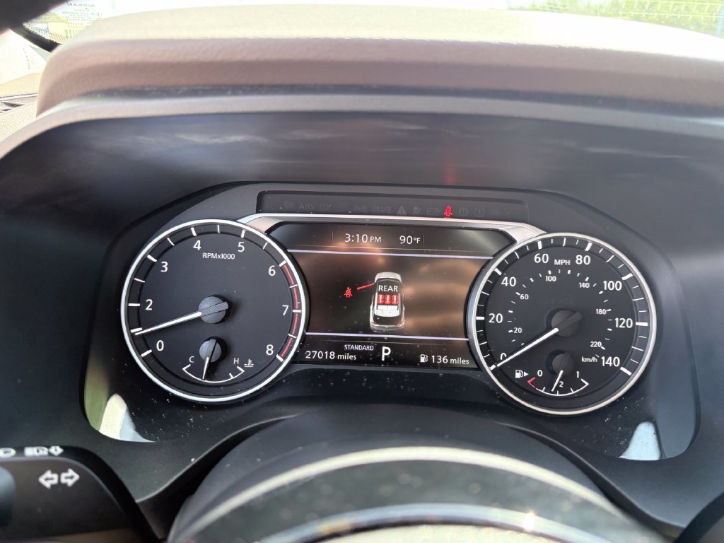 Used 2023 Nissan Rogue SV FWD image 21