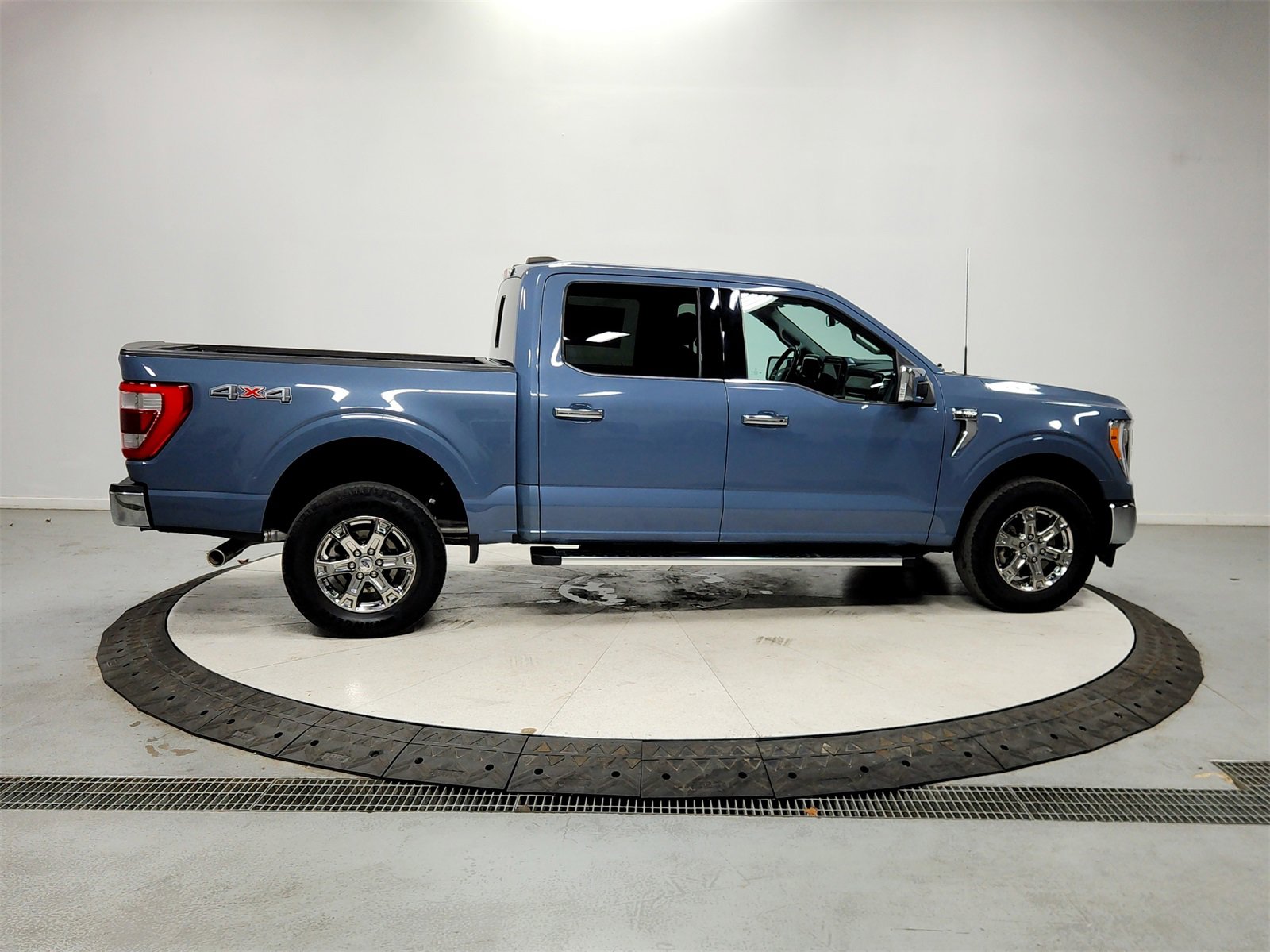 Used 2023 Ford F150 Lariat image 8