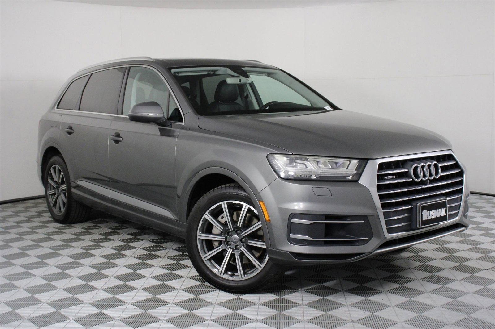 Used 2017 Audi Q7 3.0T Premium Plus image 9