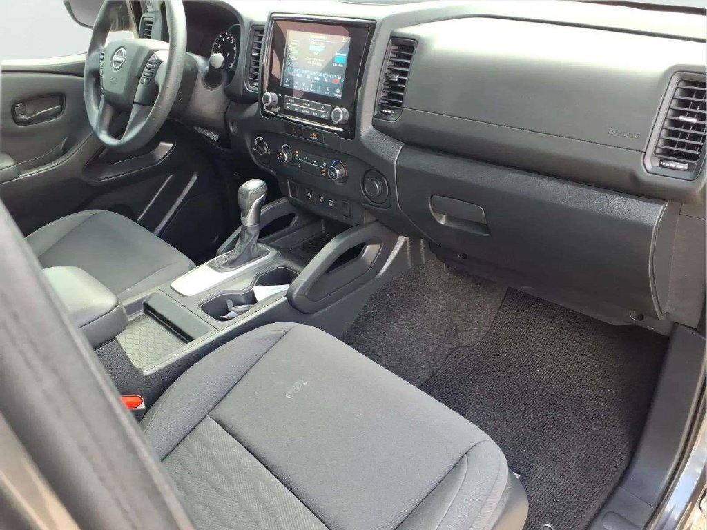 Certified 2022 Nissan Frontier S w/ Technology Package AWD/4WD image 17