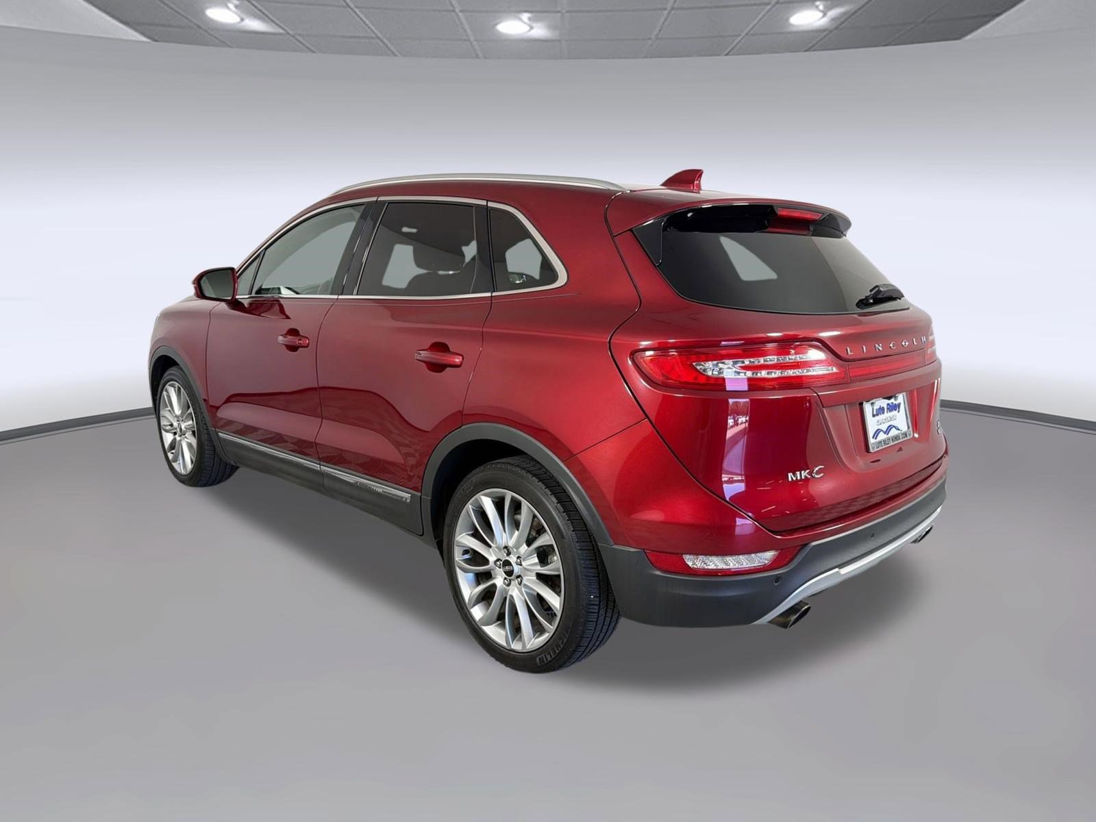 Used 2015 Lincoln MKC FWD w/ Equipment Group 102A Reserve image 3