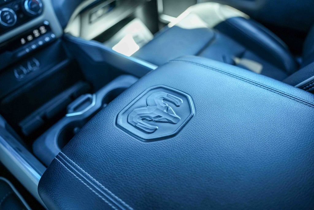 Used 2021 RAM 1500 Laramie AWD/4WD image 47
