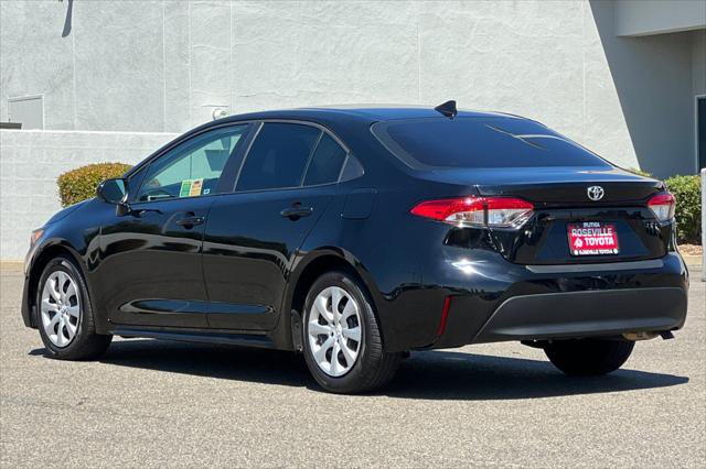 Certified 2025 Toyota Corolla LE FWD image 7