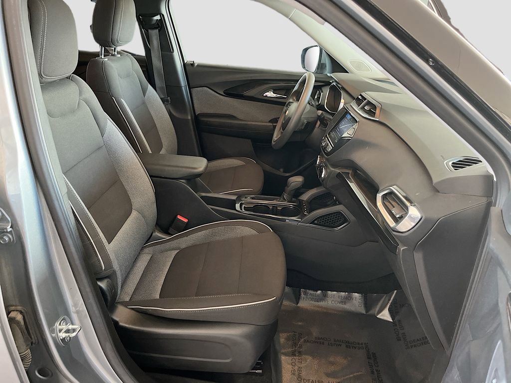 Used 2023 Chevrolet TrailBlazer LT w/ Convenience Package image 27