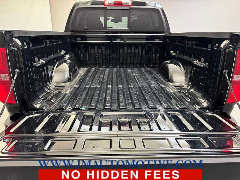Used 2022 Chevrolet Colorado Z71 w/ Safety Package AWD/4WD image 11