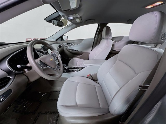 Used 2025 Chevrolet Malibu LT image 10