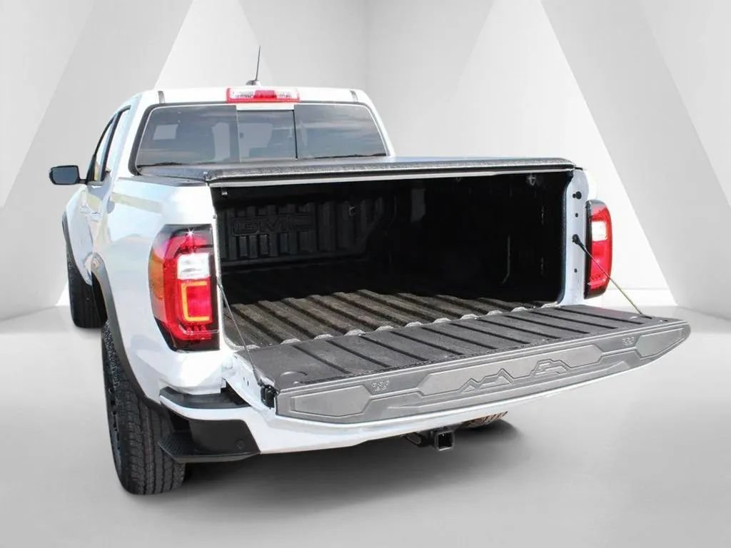 New 2026 GMC Canyon Elevation RWD image 31