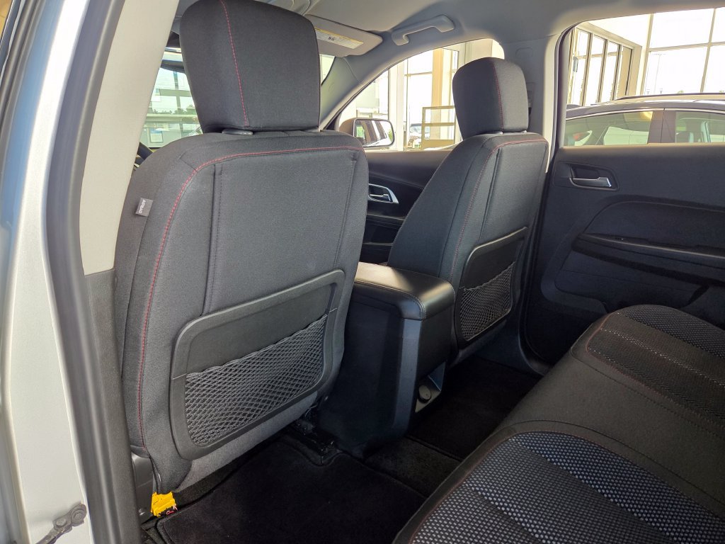 Used 2016 Chevrolet Equinox L FWD image 17