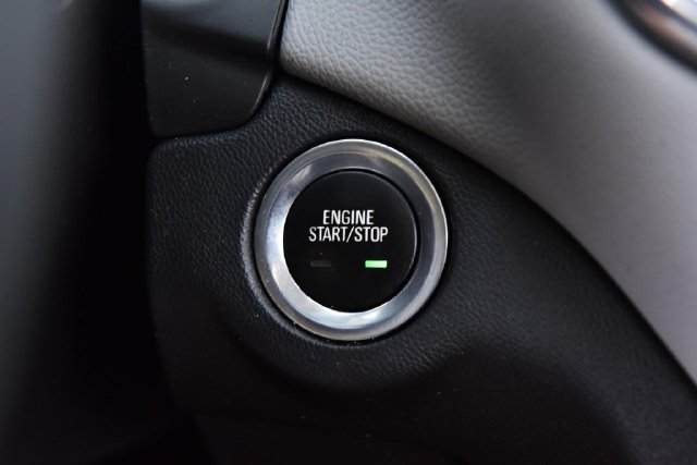 Used 2024 Chevrolet Equinox LS w/ Driver Confidence II Package FWD image 17