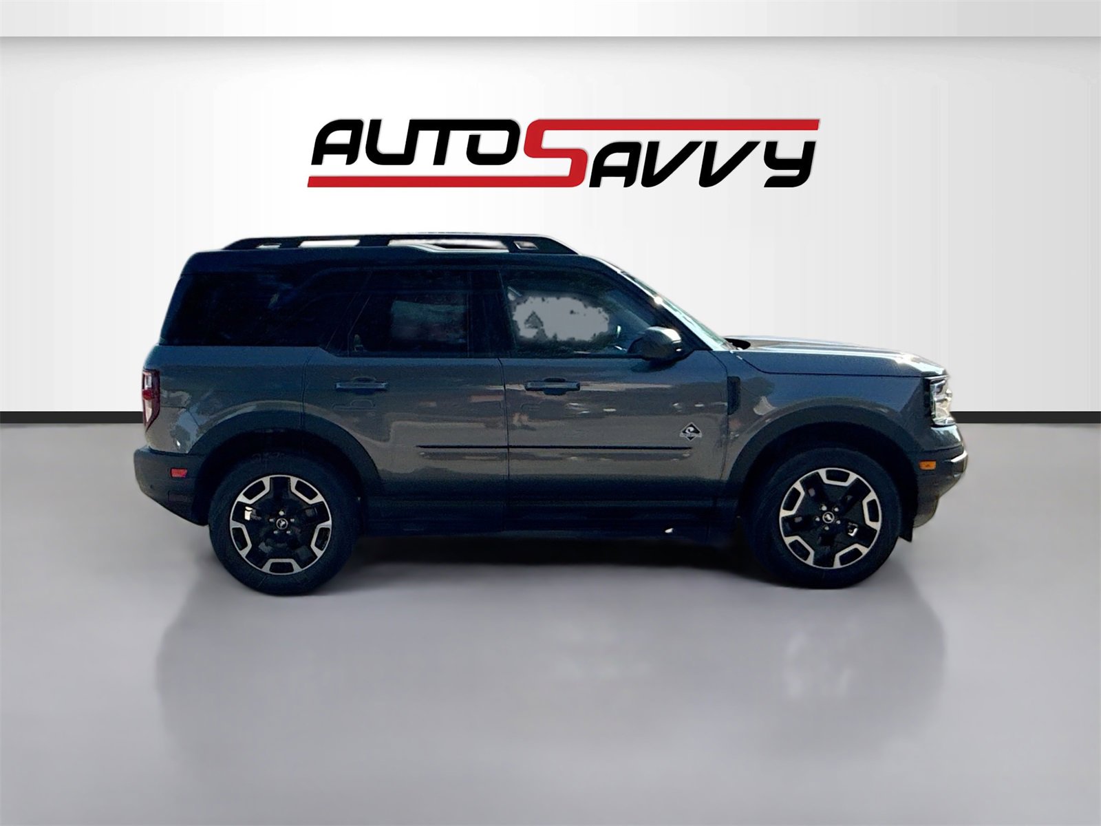 Used 2024 Ford Bronco Sport Outer Banks image 8