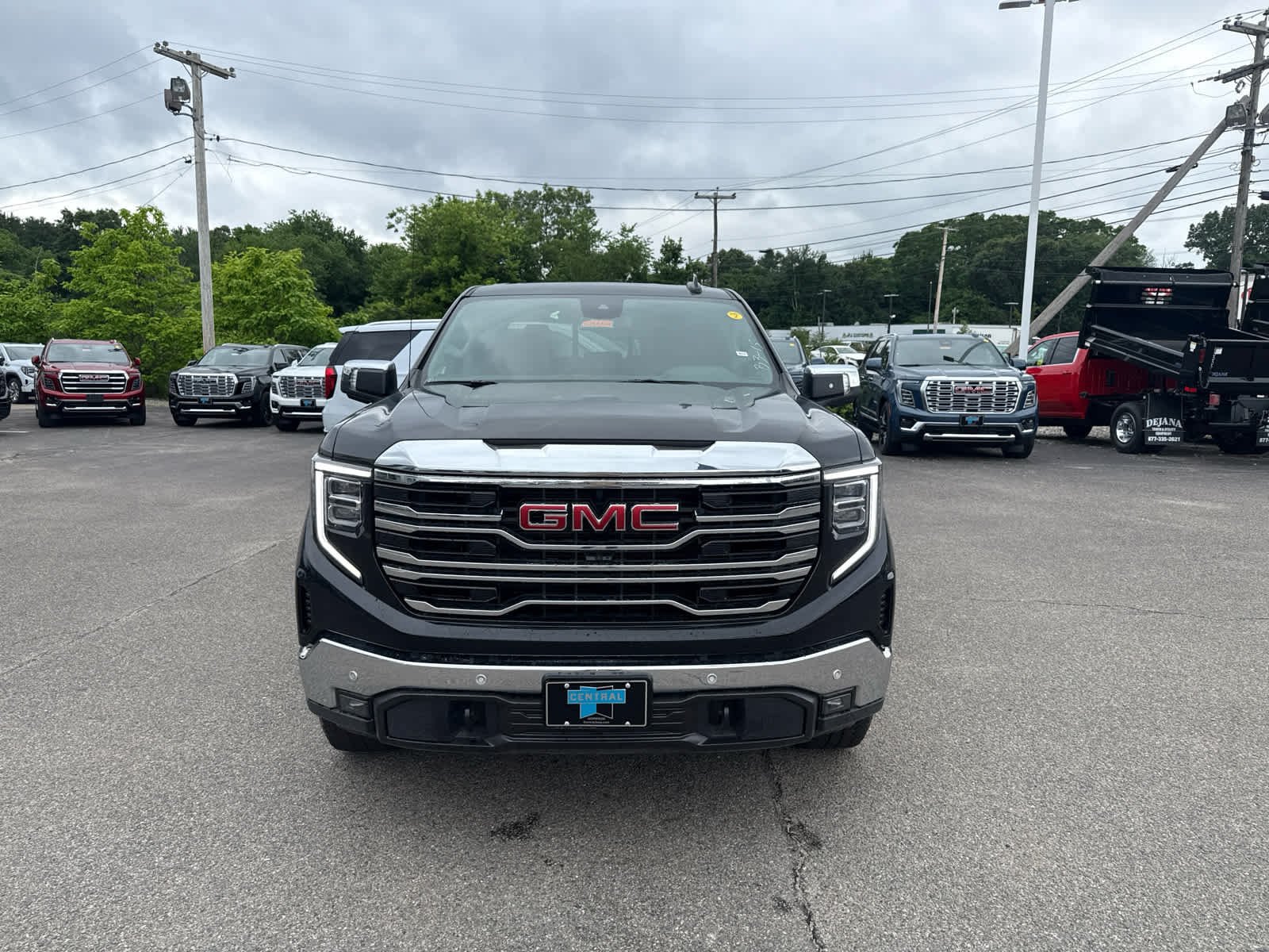 New 2026 GMC Sierra 1500 SLT w/ SLT Premium Plus Package AWD/4WD image 8