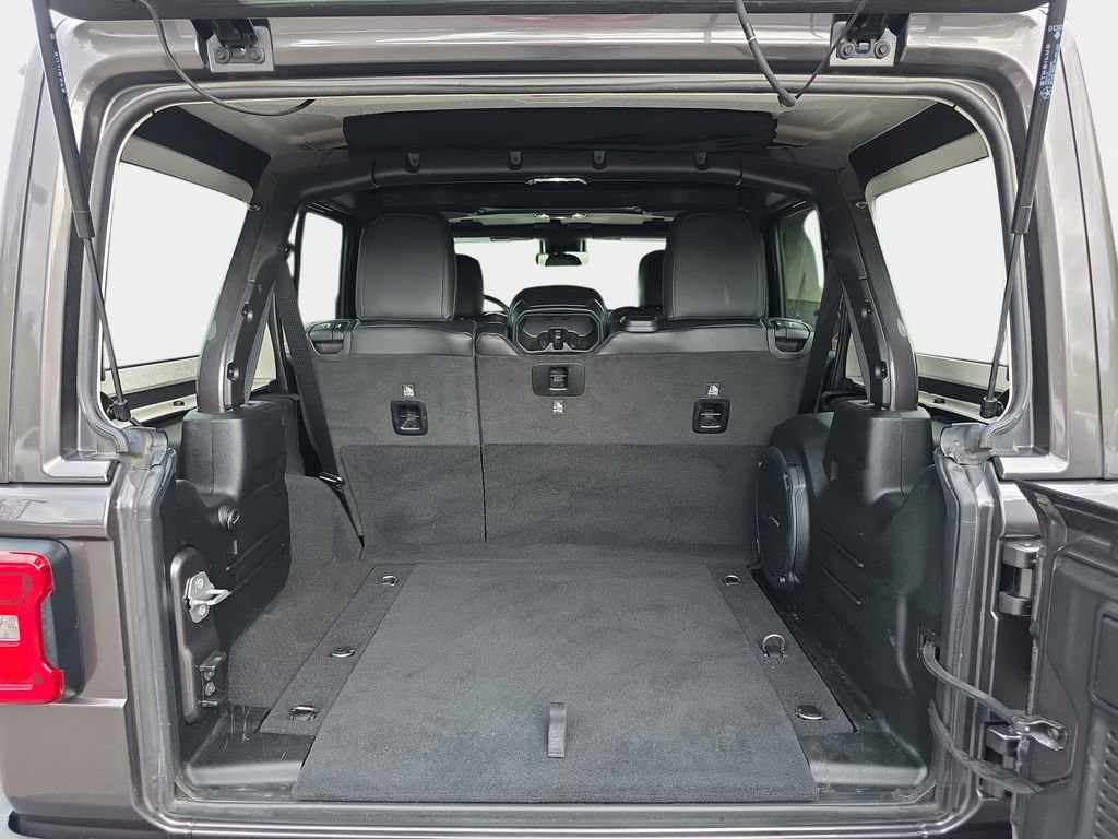 Used 2021 Jeep Wrangler Unlimited Rubicon AWD/4WD image 14