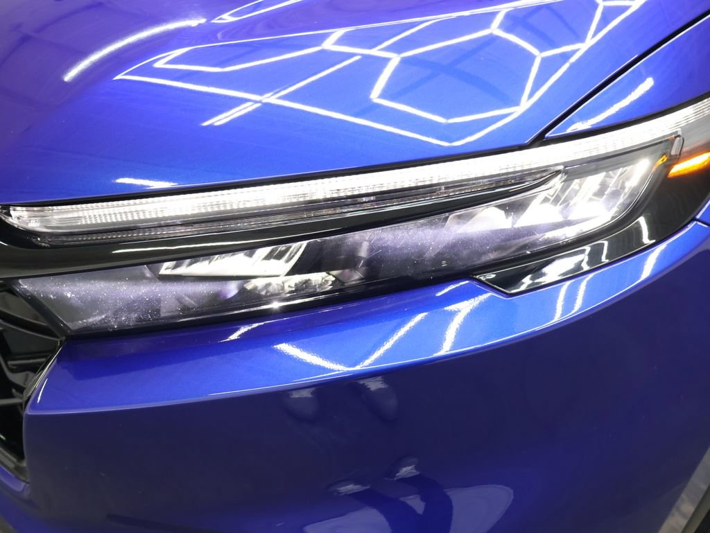 Used 2025 Honda CR-V Sport image 25