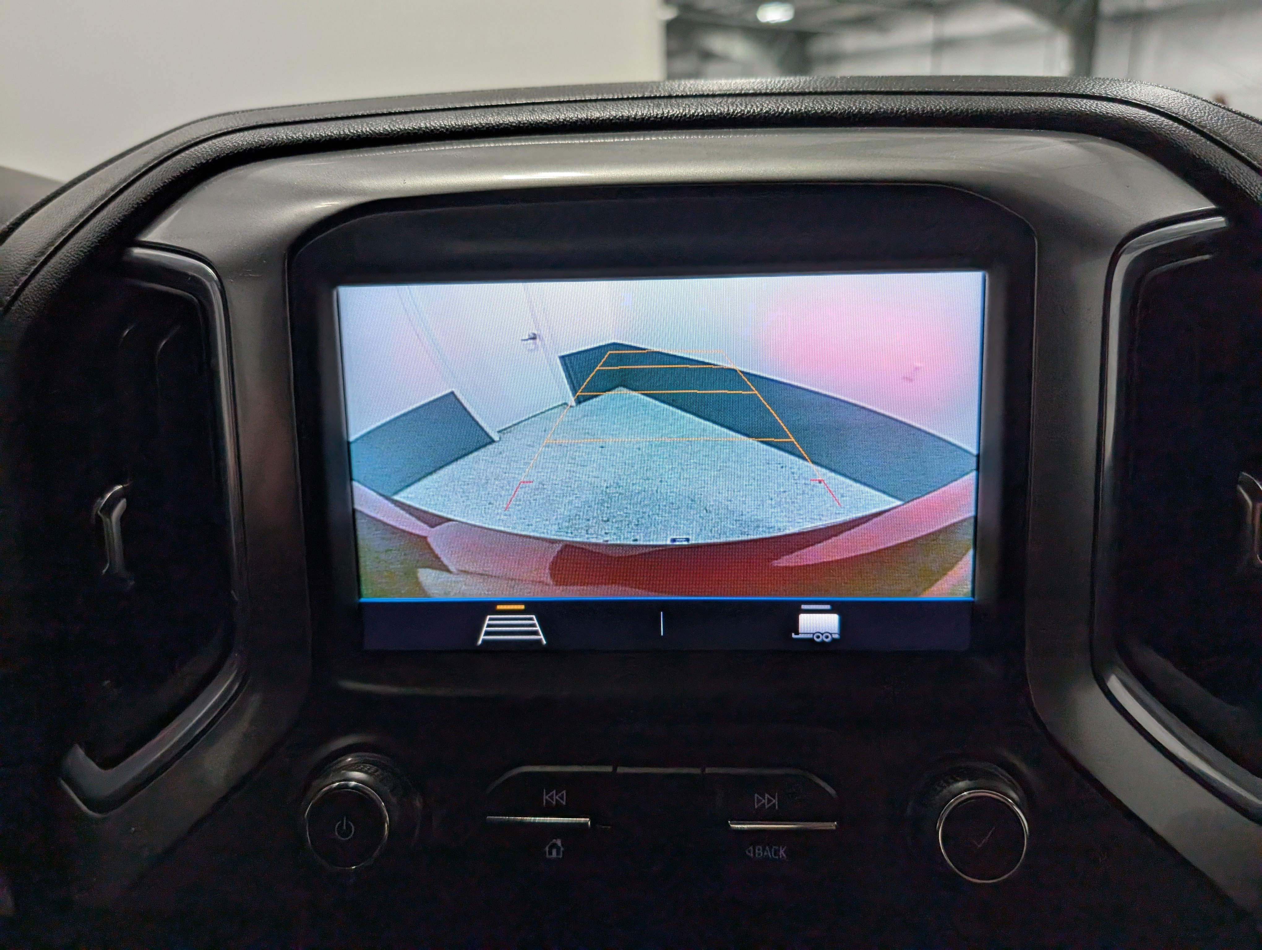 Used 2020 Chevrolet Silverado 1500 RST image 29