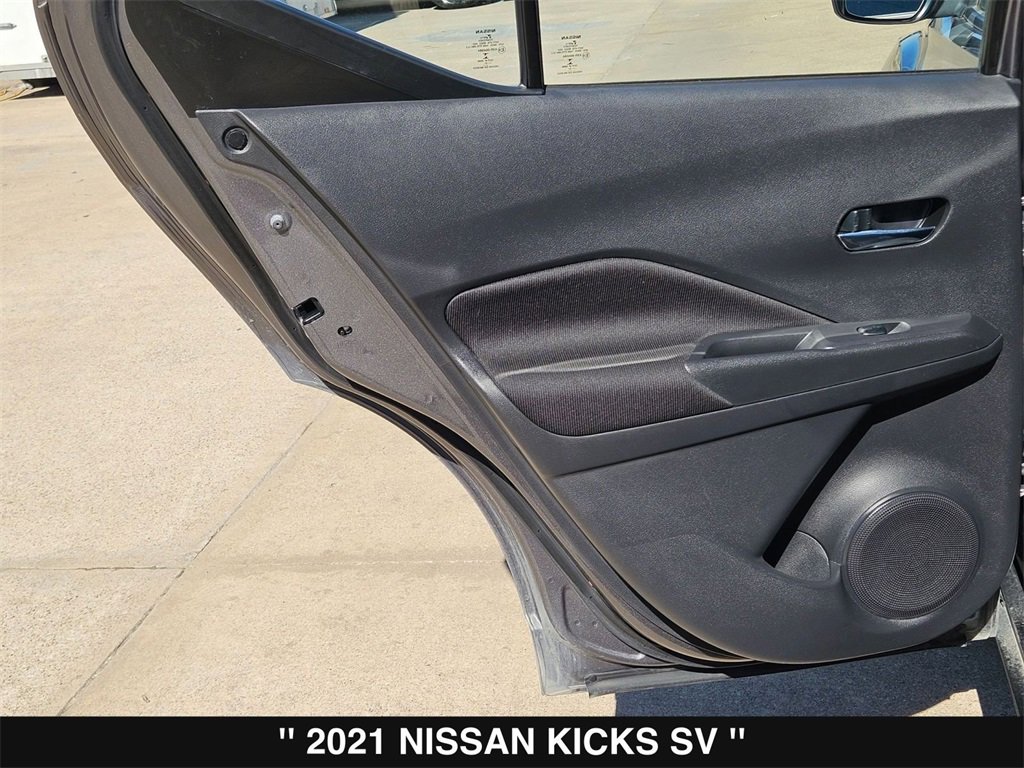 Used 2021 Nissan Kicks SV image 26