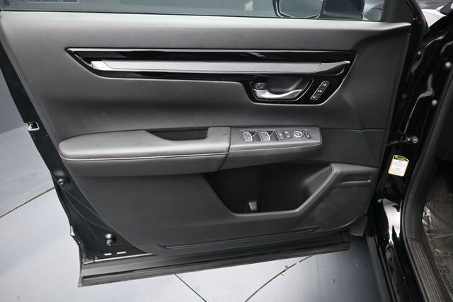 Used 2025 Honda CR-V Sport Touring image 16