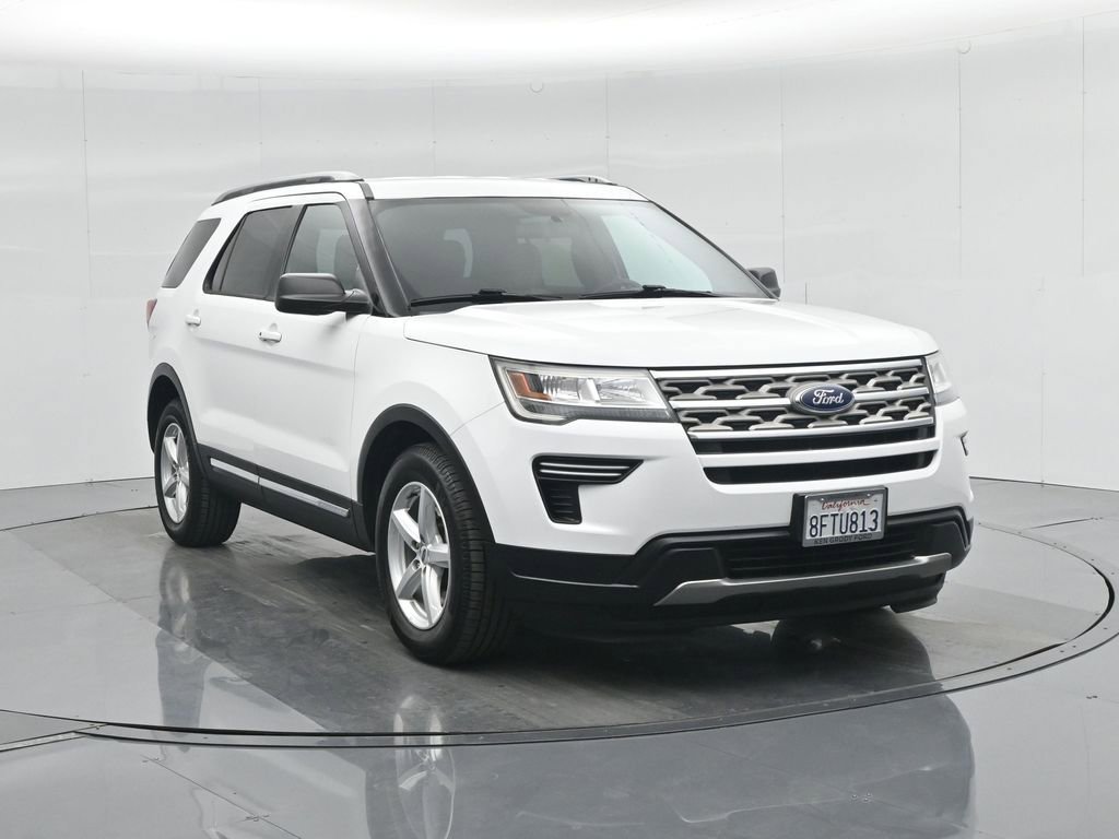 Used 2018 Ford Explorer XLT image 59