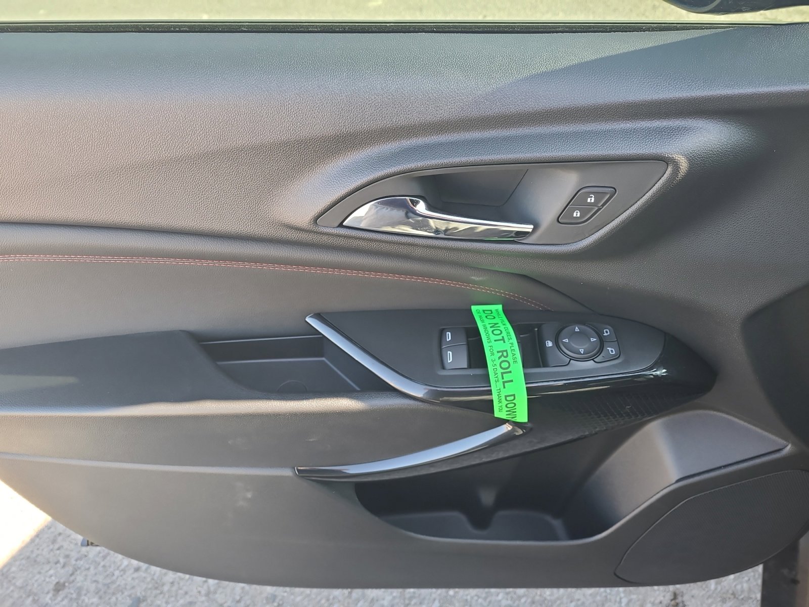 New 2026 Chevrolet Trax RS w/ Driver Confidence Package image 14