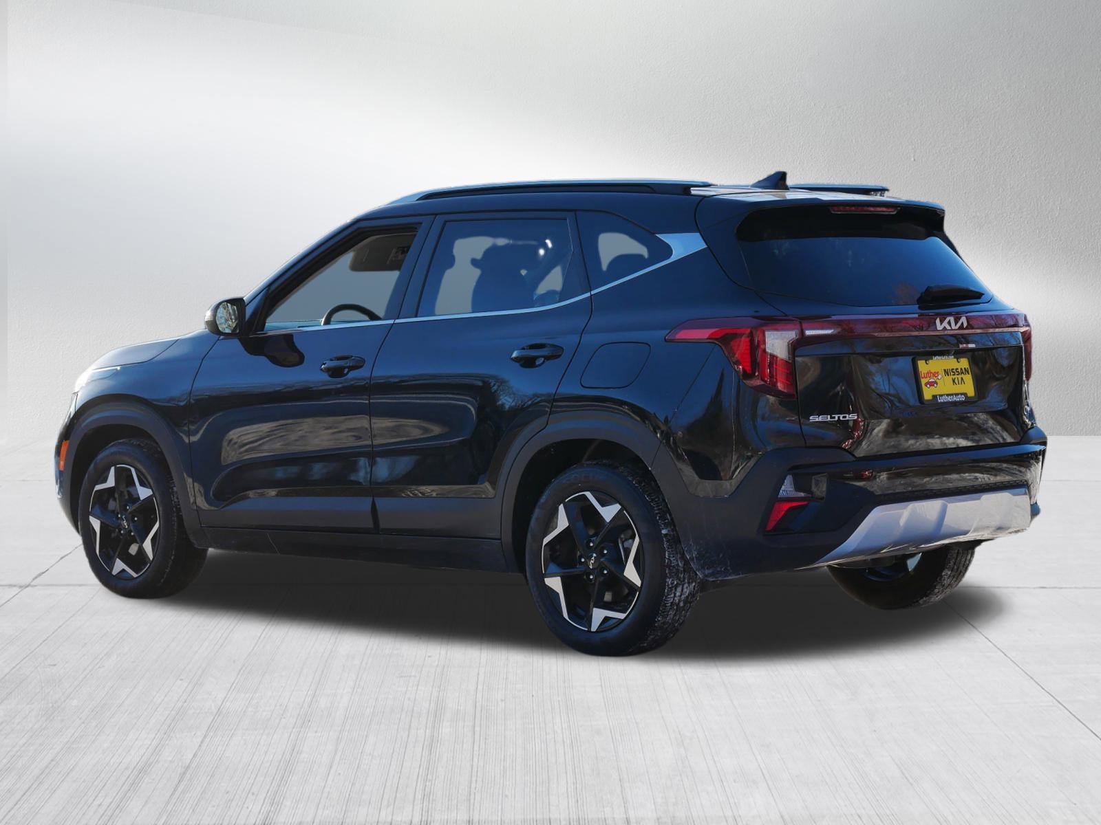 Certified 2024 Kia Seltos EX image 5