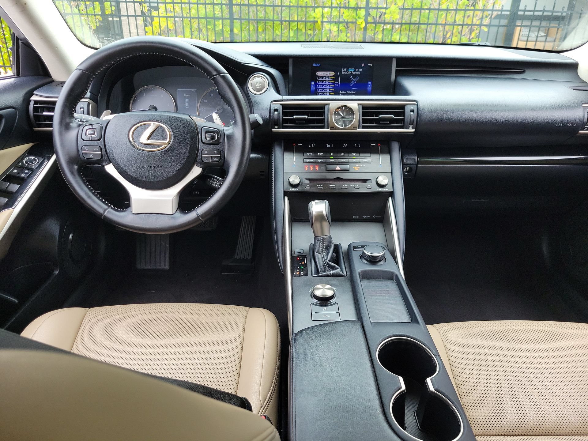 Used 2017 Lexus IS 200t RWD image 14
