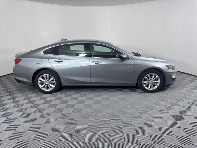 Used 2023 Chevrolet Malibu LT image 2