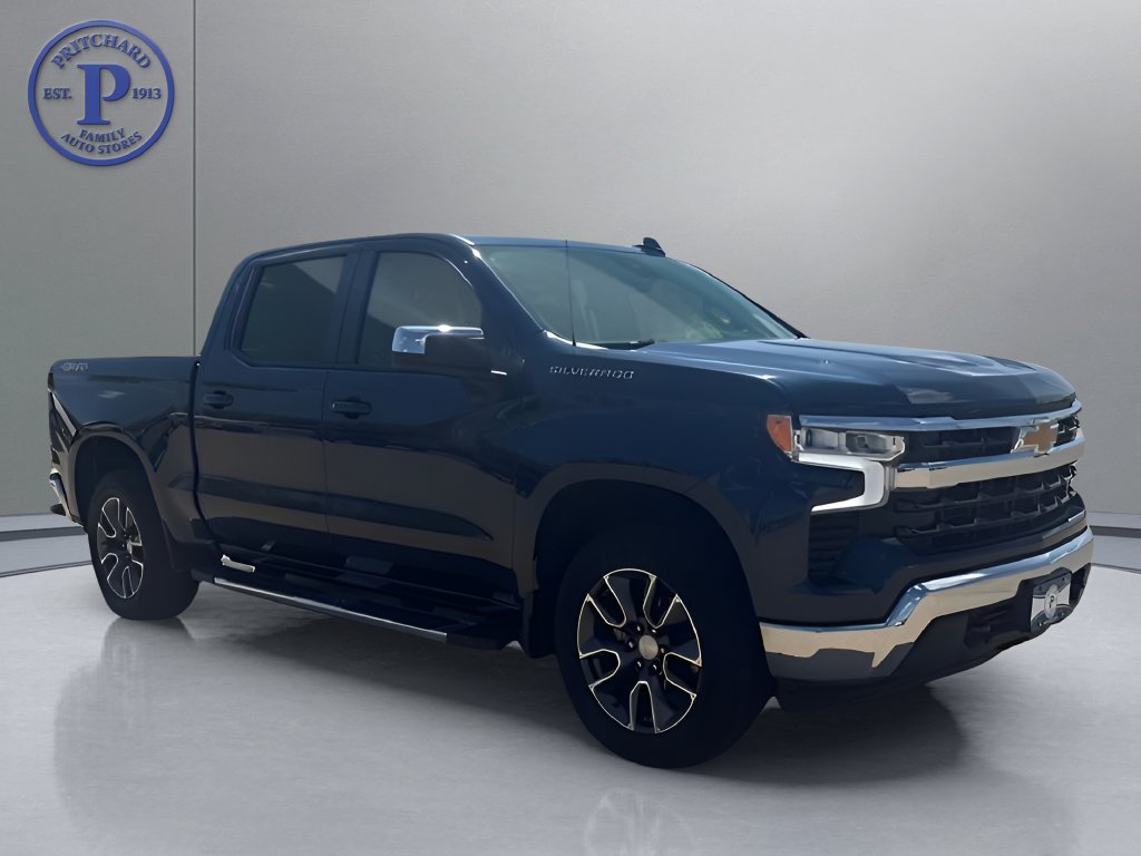 Used 2023 Chevrolet Silverado 1500 LT AWD/4WD image 1