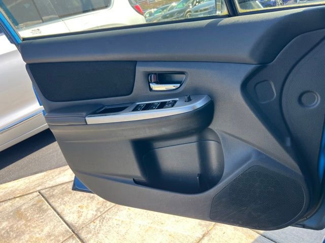 Used 2016 Subaru Crosstrek 2.0i Premium w/ Moonroof Package image 14