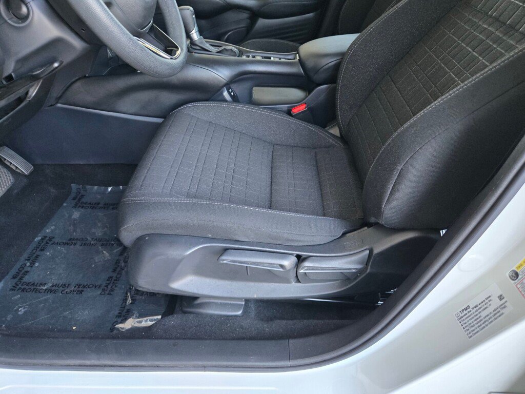 Certified 2025 Honda HR-V LX image 21