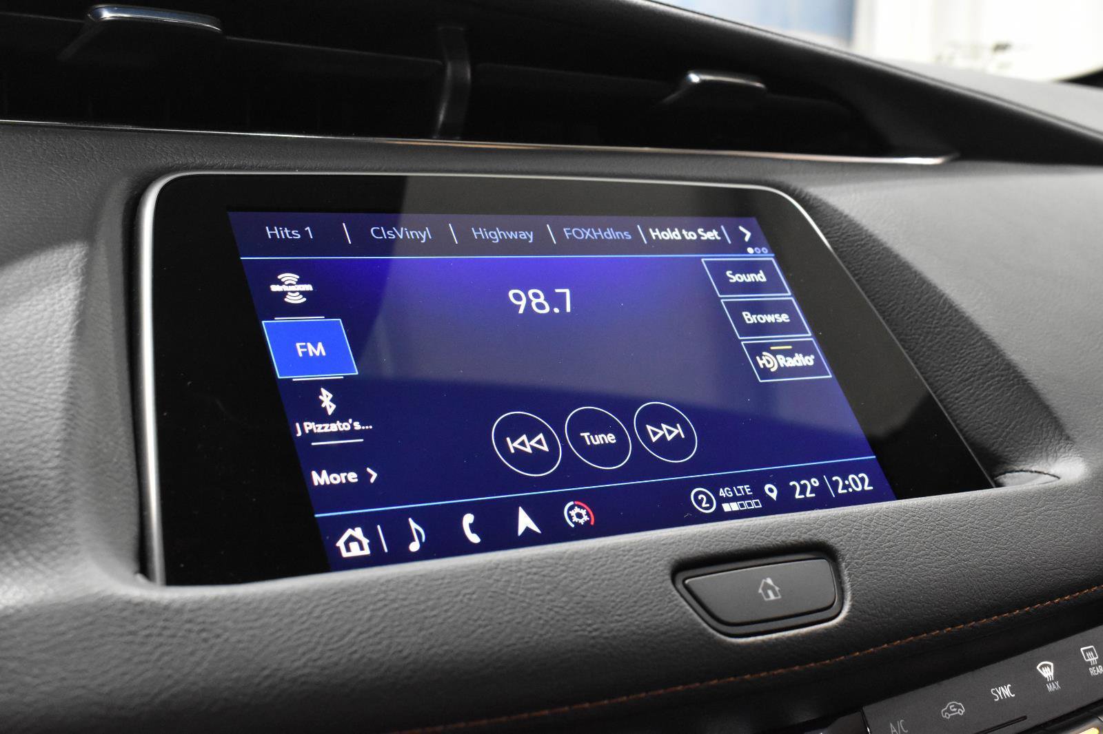 Certified 2023 Cadillac XT4 Sport image 18