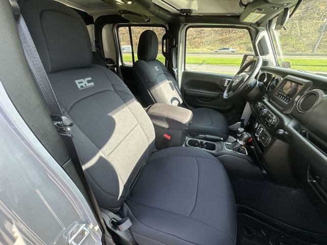 Used 2022 Jeep Gladiator Willys image 27