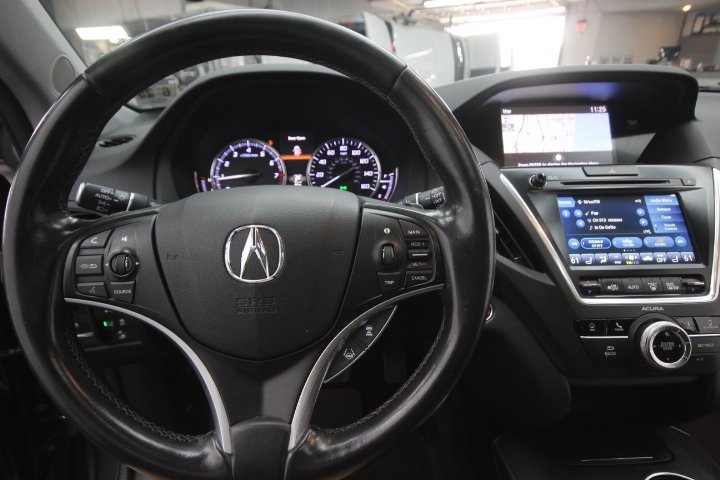 Used 2020 Acura MDX SH-AWD w/ Technology Package image 14