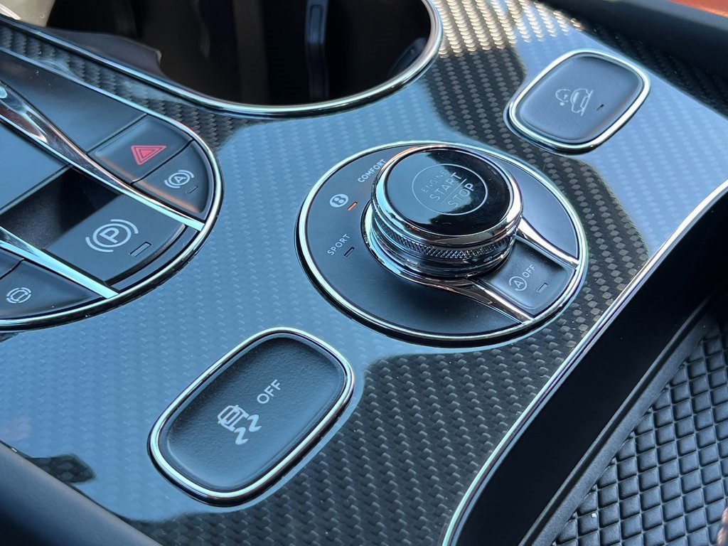 Certified 2025 Bentley Bentayga image 42