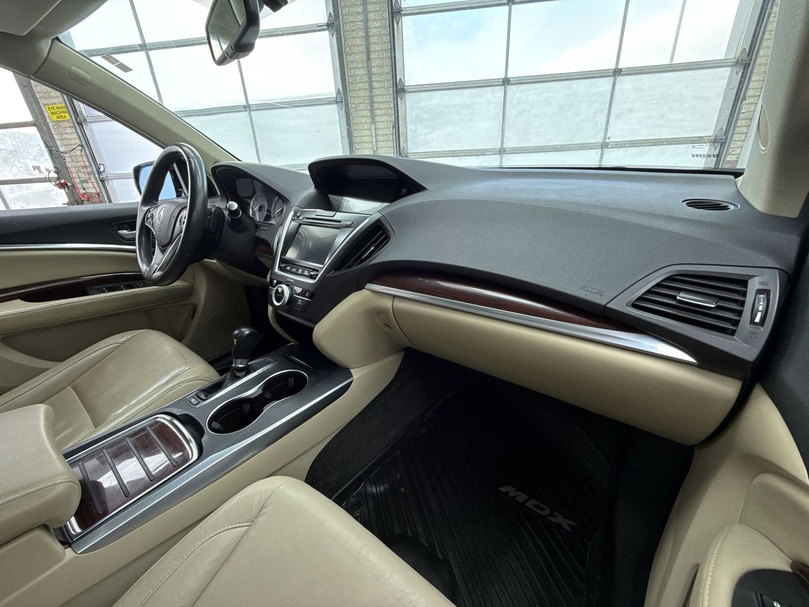 Used 2015 Acura MDX 3.5L image 16