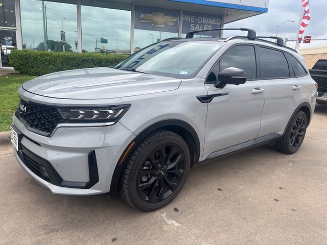 Used 2022 Kia Sorento SX image 2