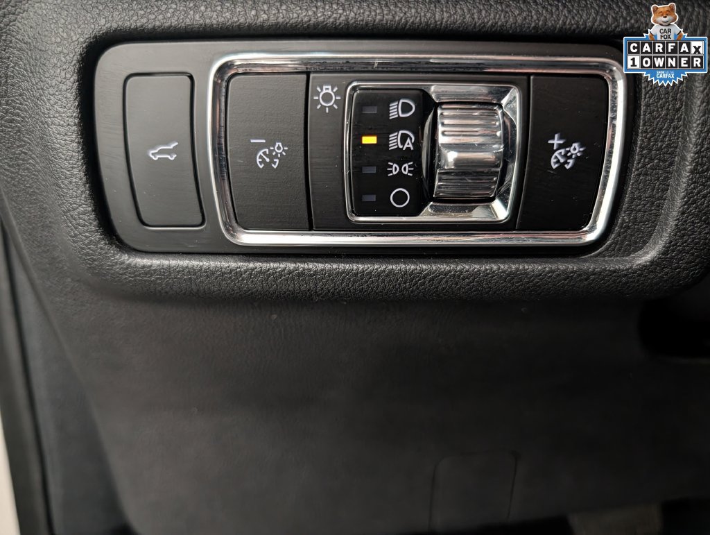 Used 2024 Lincoln Corsair AWD w/ Equipment Group 101A image 22