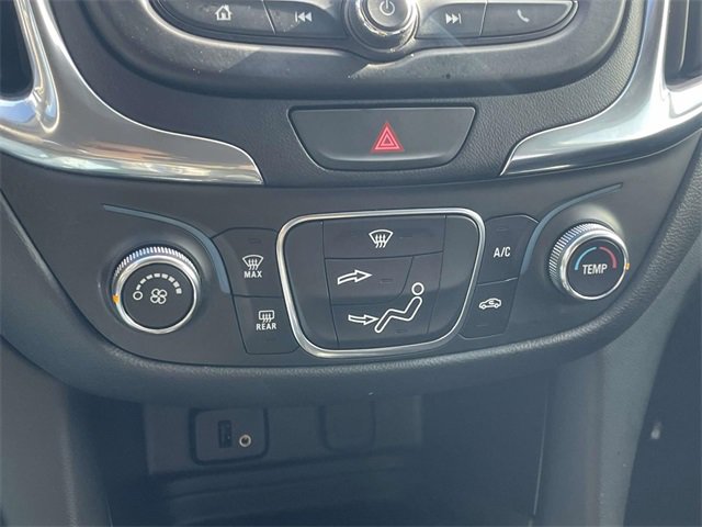 Used 2018 Chevrolet Equinox LT image 19
