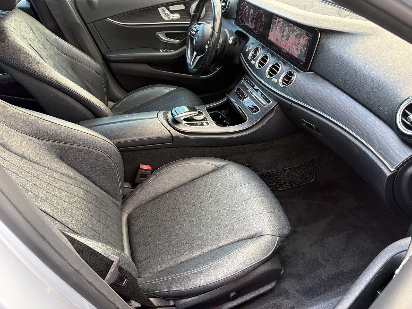 Used 2020 Mercedes-Benz E 350 Sedan w/ Parking Assistance Package image 26