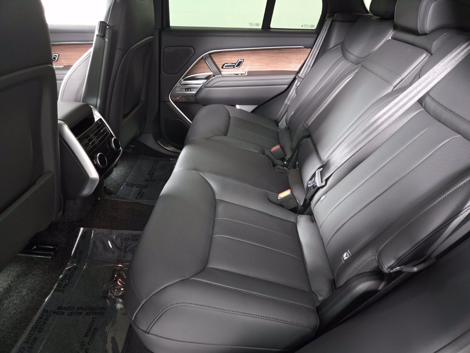 New 2027 Land Rover Range Rover SE AWD/4WD image 5