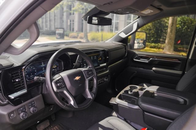 Used 2024 Chevrolet Silverado 3500 LT w/ Convenience Package AWD/4WD image 23