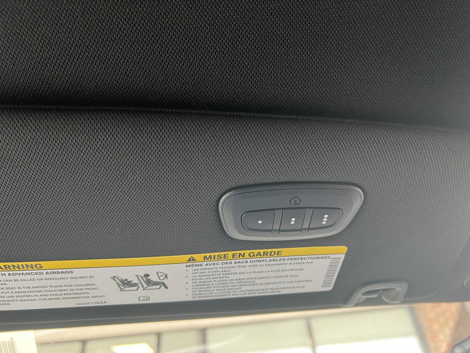 New 2026 Chrysler Pacifica Select FWD image 29