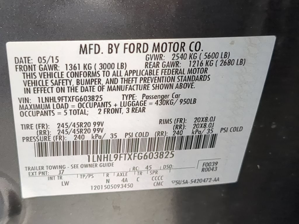 Used 2015 Lincoln MKS AWD w/ Equipment Group 201A image 39