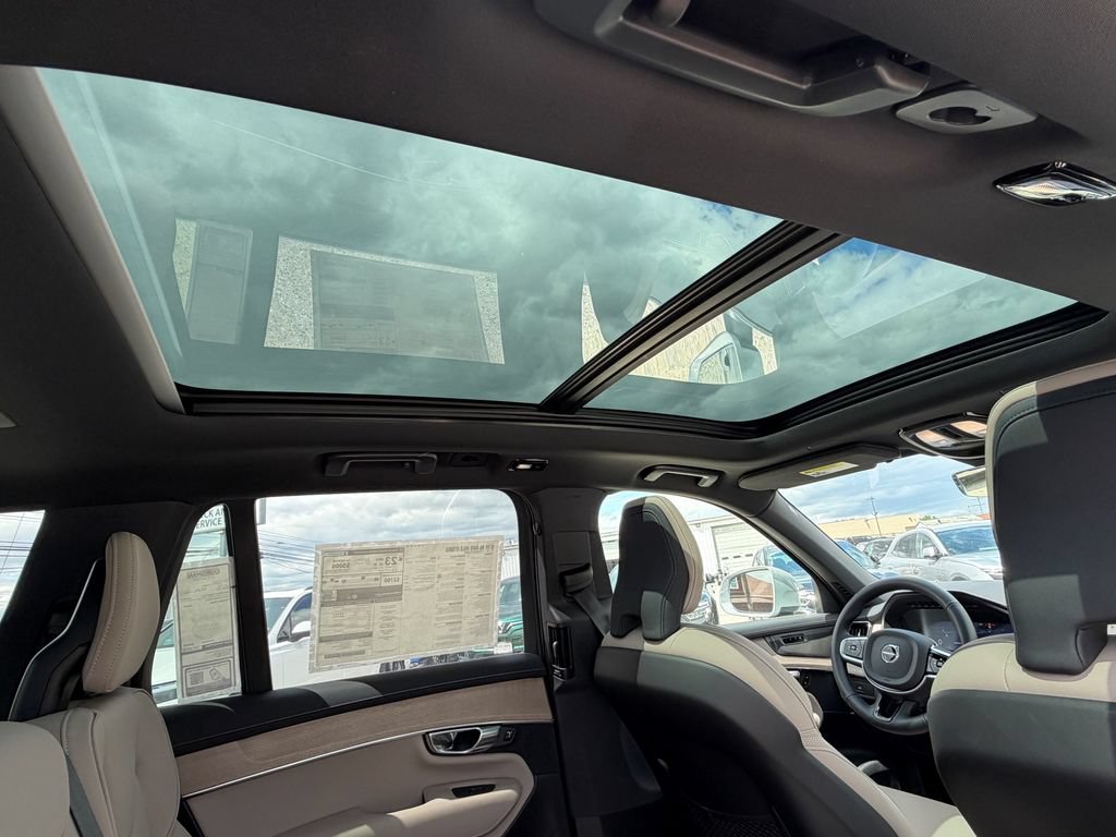 New 2026 Volvo XC90 B6 Plus AWD/4WD image 10